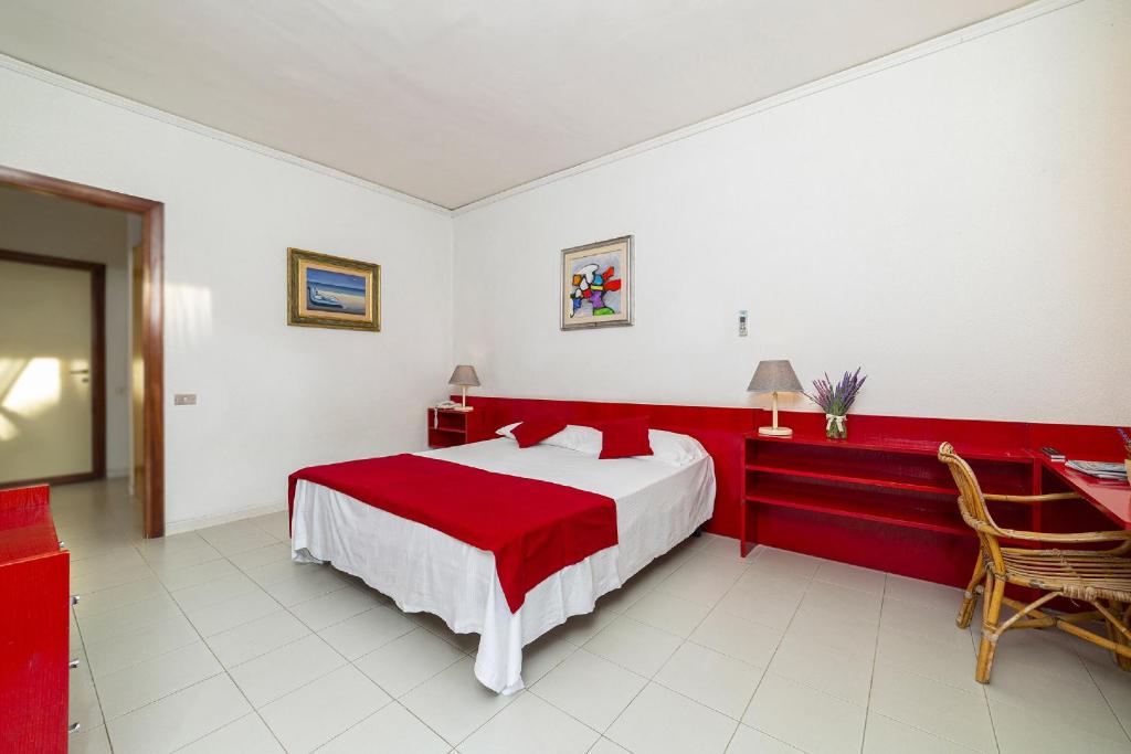 EraOra Hotel Village